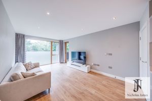 Photo 13- click for photo gallery